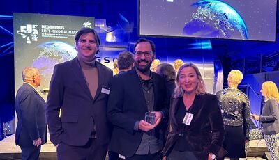 LIFE FROM SPACE - EXOPLANETS awarded with prestigious Aerospace Media Prize